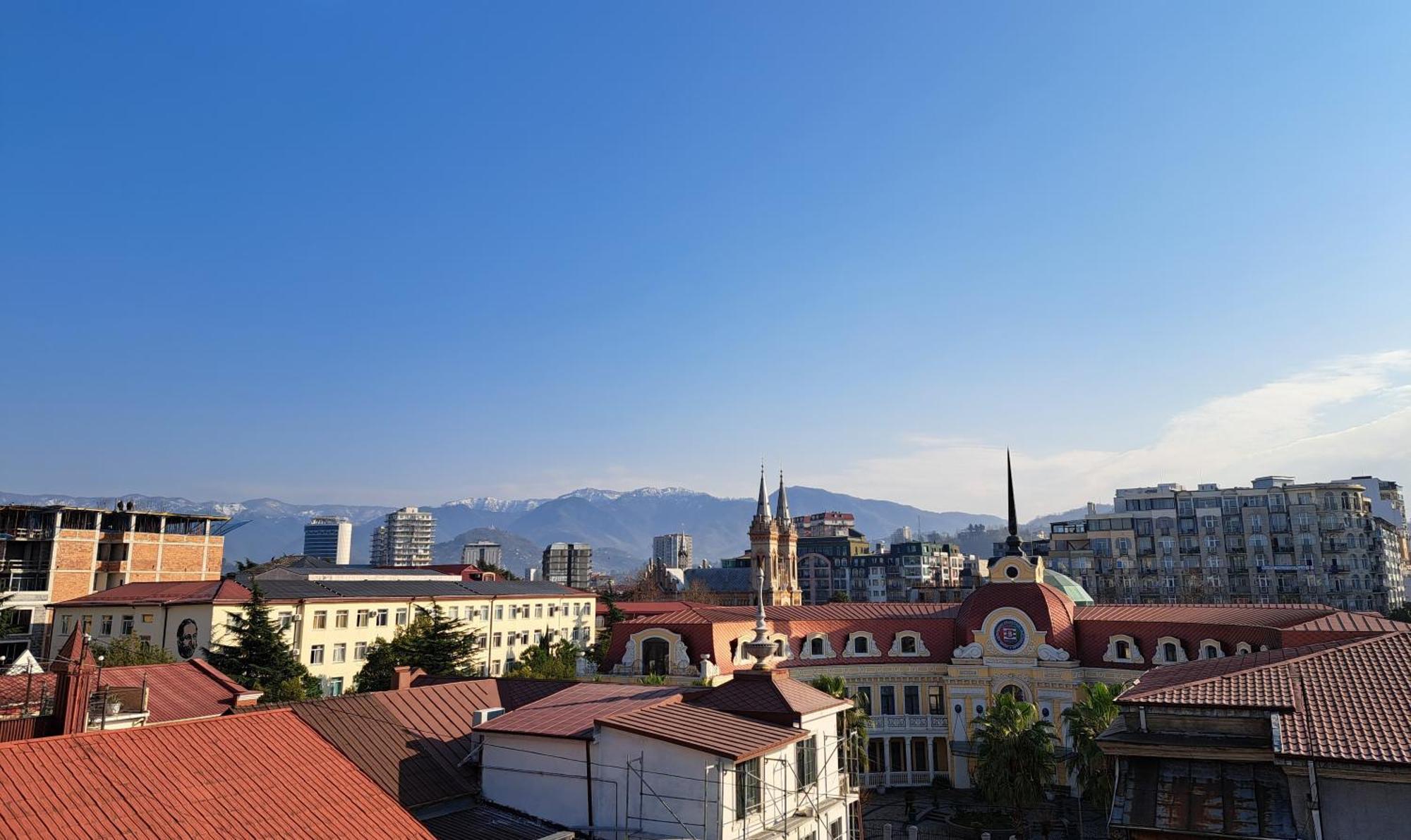 Karvi Hostel & Suites Batum Dış mekan fotoğraf